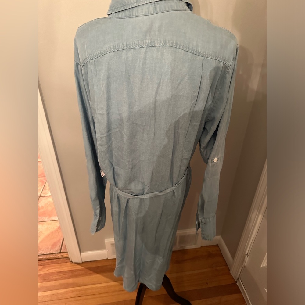 Karen Kane Chambray Shirtdress - Picture 2 of 6